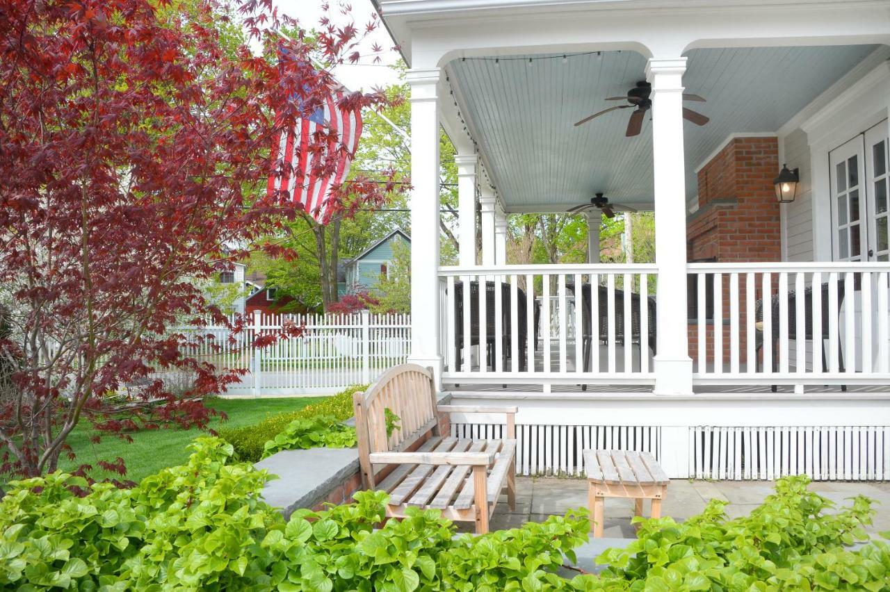 The Springwater Bed And Breakfast Саратога-Спрингс Экстерьер фото